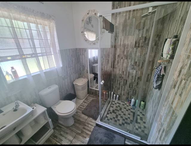 4 BEDROOM HOUSE FOR SALE IN MAYBERRY PARK
